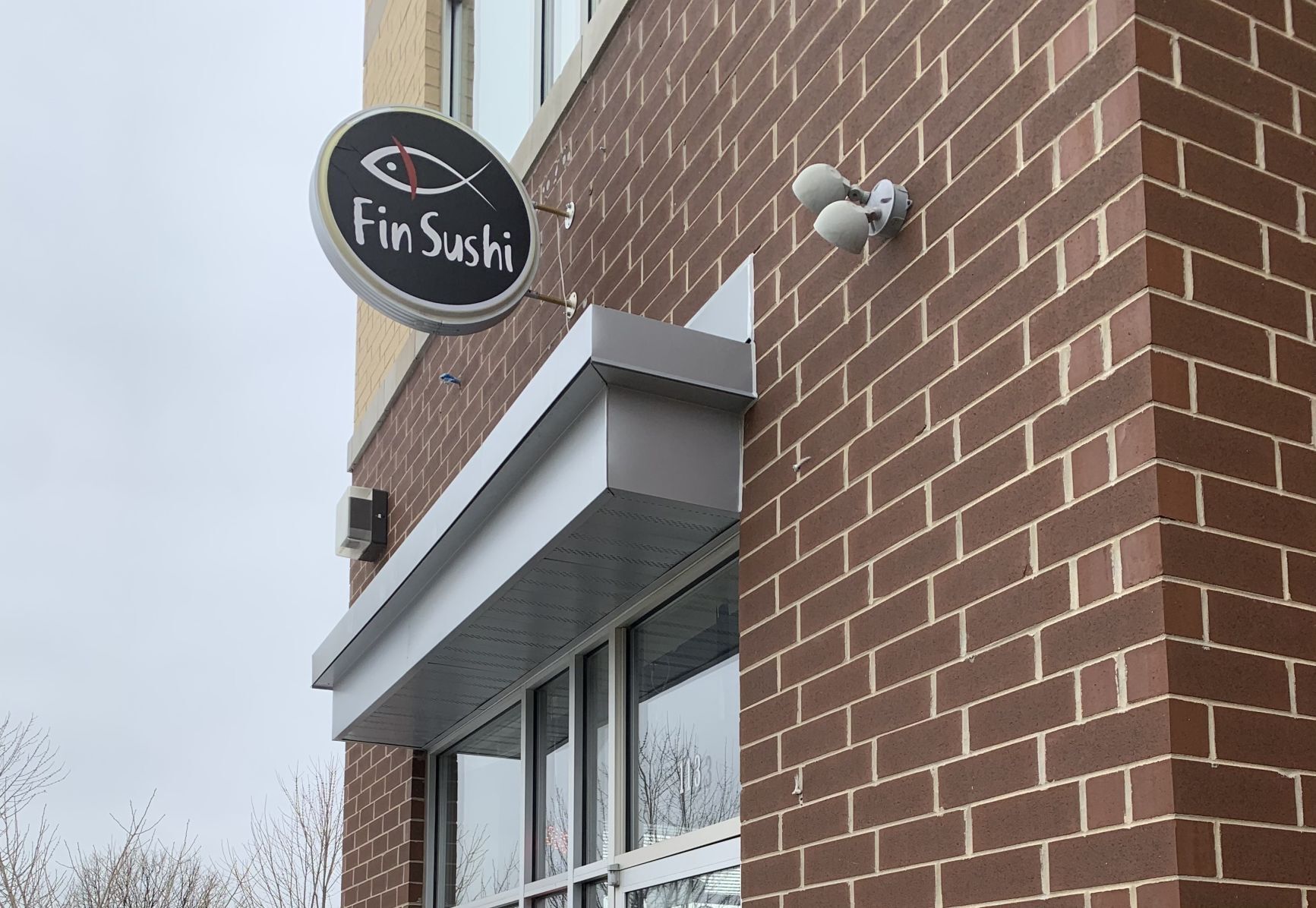 Fin Sushi exterior